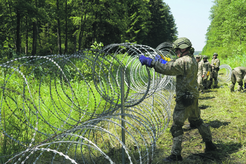 Кризис на границе Литвы и Белоруссии опасен вооруженными столкновениями