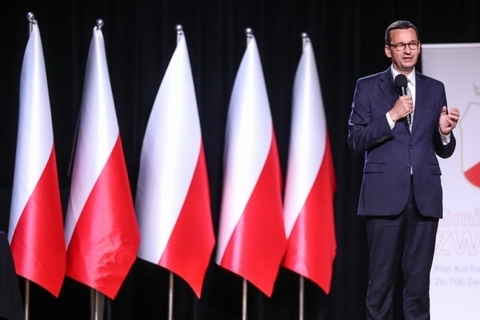Польша готовится стать "дирижером демократических процессов"