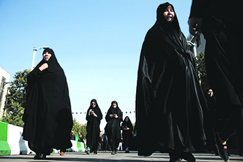 иран, хиджабы, шариат, протесты, режим аятолл, клерикалы