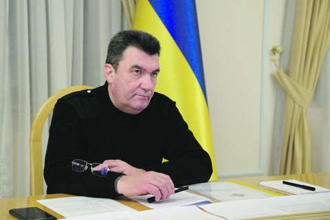 Киев обещает крымским татарам право на самоопределение