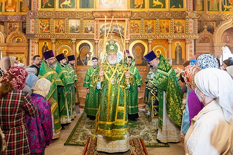 РПЦ умиротворяет белорусов накануне выборов, в Украине вспомнили древнюю клевету на христиан