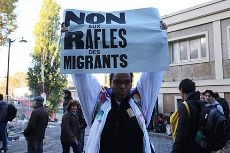 франция, париж, протест, мигранты, черные жилеты, нелегальные мигранты