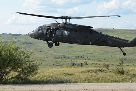 госдеп, сша, латвия, вертолеты, uh-60m, черный ястреб