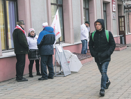 Выборы в Белоруссии потерялись в праздниках