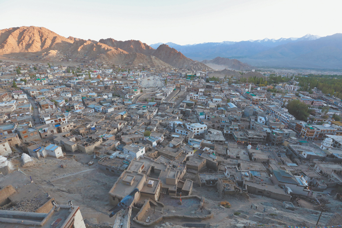 Индия оказалась перед угрозой новой войны в Гималаях