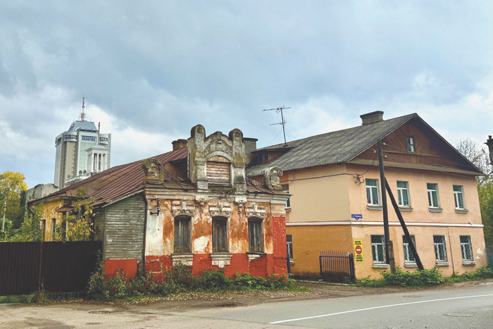 В Твери суровые комары кусают и в октябре