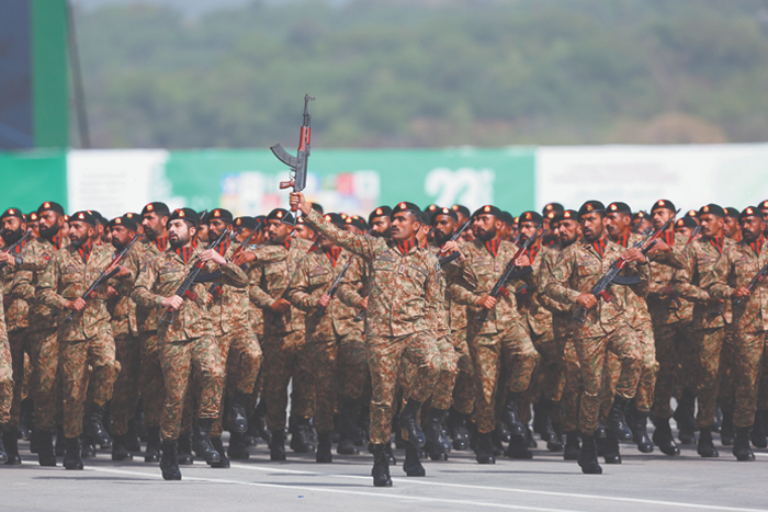 Ухудшив отношения с Индией, США сближаются с Пакистаном