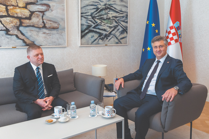 Санкции Евросоюза отложены, но ненадолго