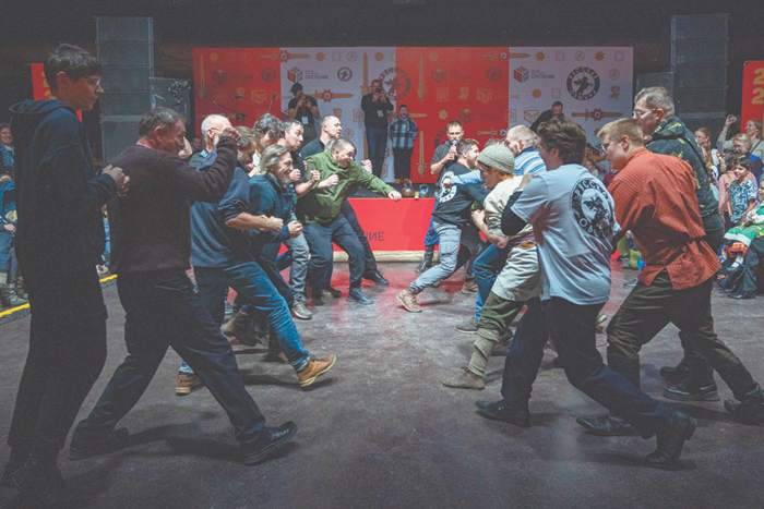 "Русская община" напоминает властям запрещенные сетевые движения