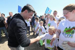 В Подмосковье прошла эколого-патриотическая акция "Лес Победы"