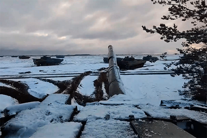 В Черном море и на западе Союзного государства идут масштабные учения...