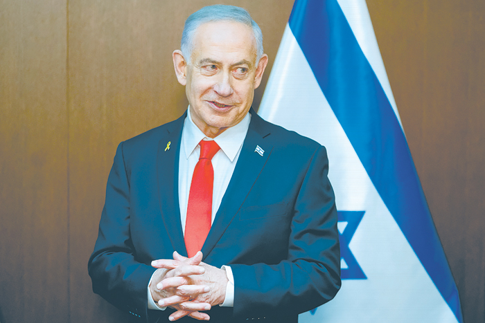 США бьют палестинских боевиков по корневищу