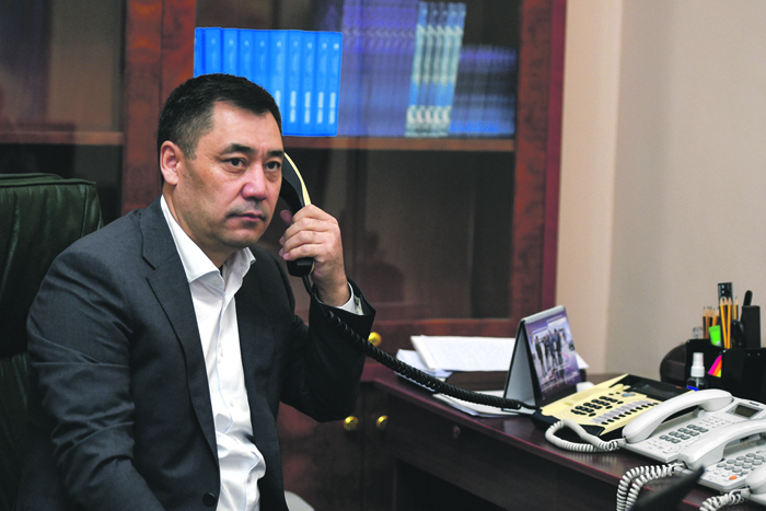 Садыру Жапарову открыли путь к президентской кампании