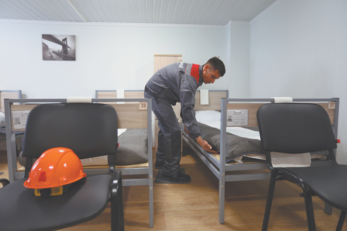 Правительство продолжает разгружать тюремную систему