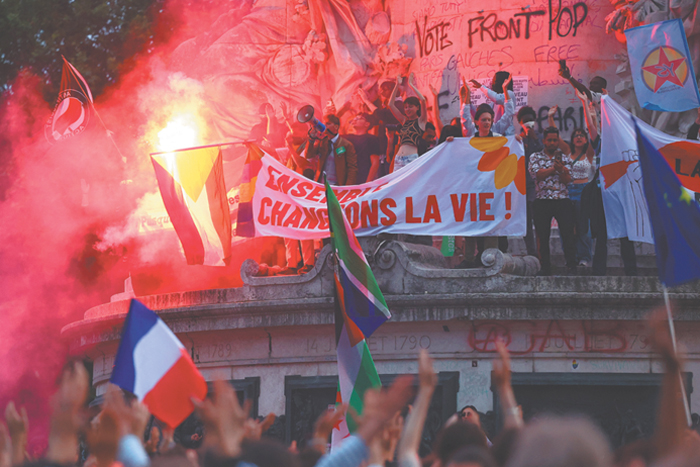 Франция рискует получить лево-правый парламент