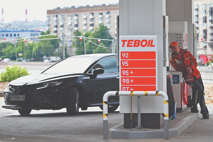 Биржевые цены на бензин растут 20 сессий подряд