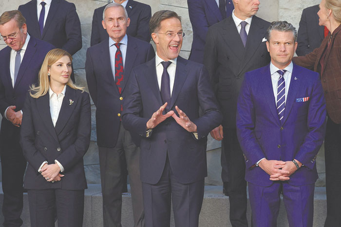 Вооружать Украину будет только половина стран НАТО