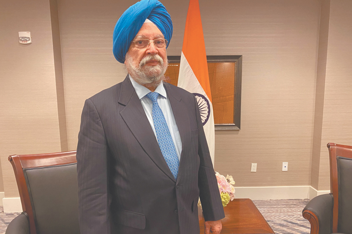 Министр нефти Индии заявил о готовности обойтись без российской нефти