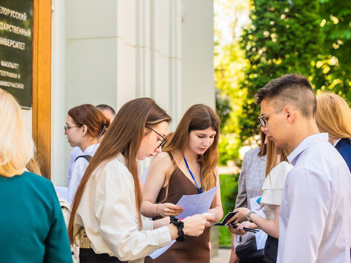 В Белоруссии сокращается количество студентов