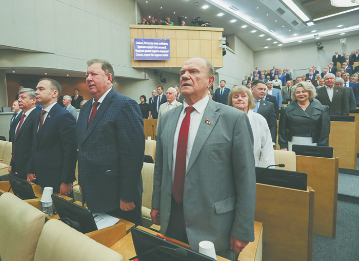 Думская оппозиция аккуратно возмущается выборами