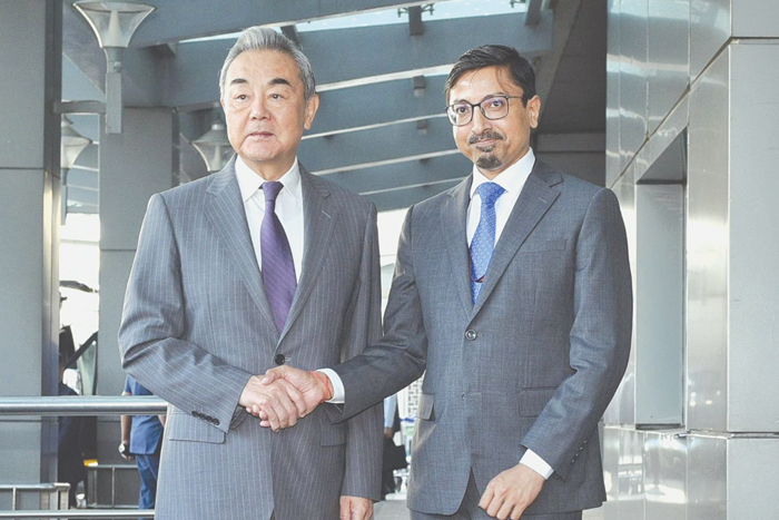 Китайский дракон готов поладить с индийским слоном