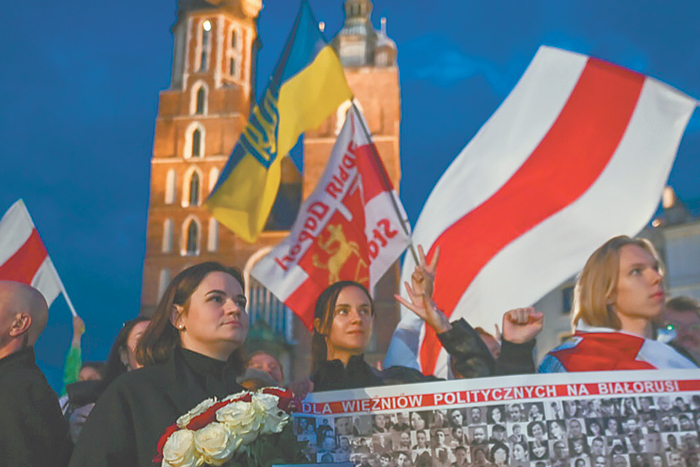 Оппозиция ответит Лукашенко голосованием против всех