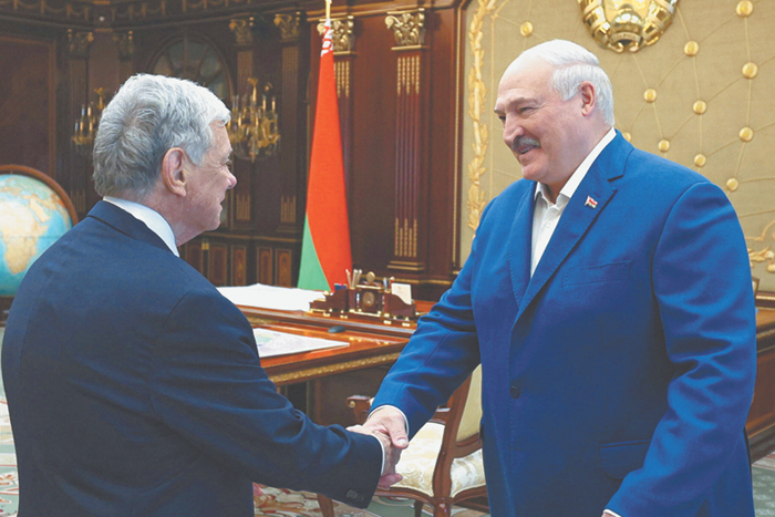 Отношения Минска и Вашингтона стремительно улучшаются