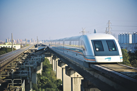 Китайские поезда стали быстрее самолетов