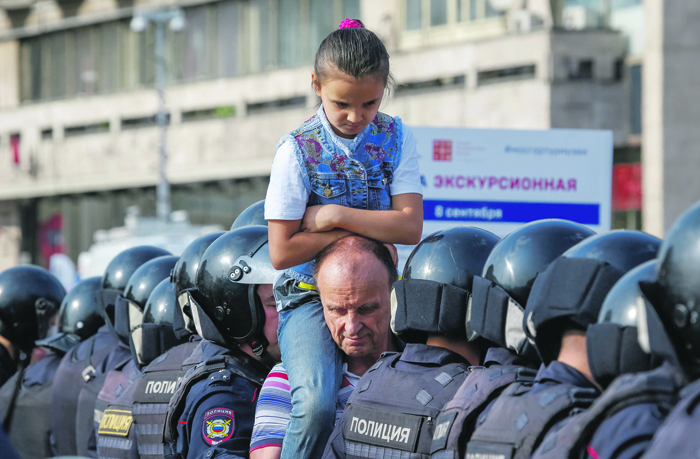 А ты, милок, повелевай и здравствуй