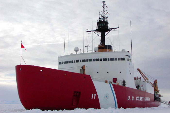 США строят ледоколы для прорыва в Арктику