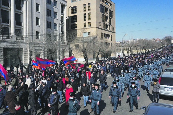 Москва оказалась в центре политической бури государств СНГ