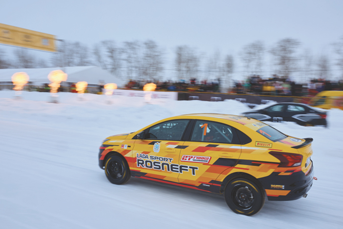 Лидер команды LADA Sport ROSNEFT поставил рекорд на "Гонке чемпионов"