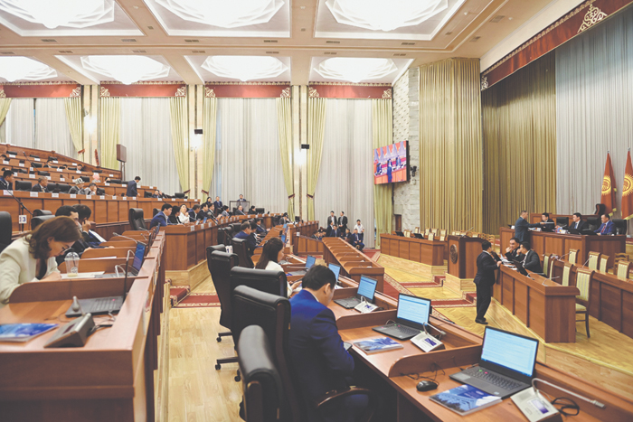 Кемпир-Абадское водохранилище перейдет Узбекистану