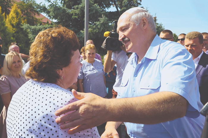 Белорусских рабочих обвиняют в измене родине