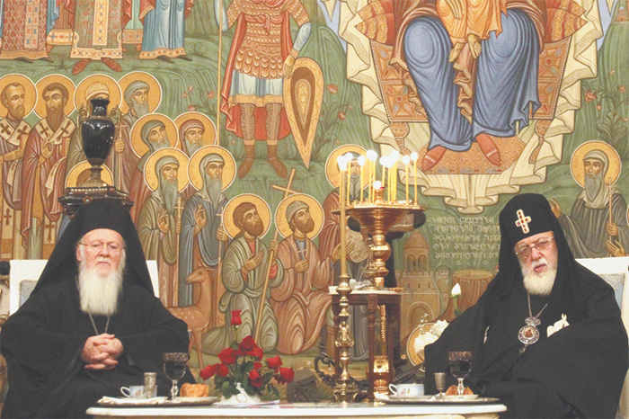 Грузинский патриархат отчаянно лавирует между Москвой и Константинополем
