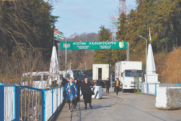 Абхазия может открыть торговую границу с Грузией