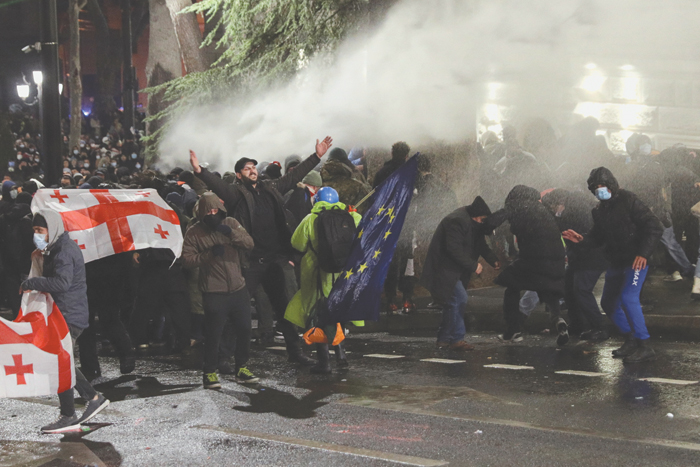 Фото недели. В Грузии оппозиция устраивает акции протеста несколько дней подряд