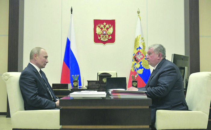 Игорь Сечин доложил президенту о ключевых проектах "Роснефти"