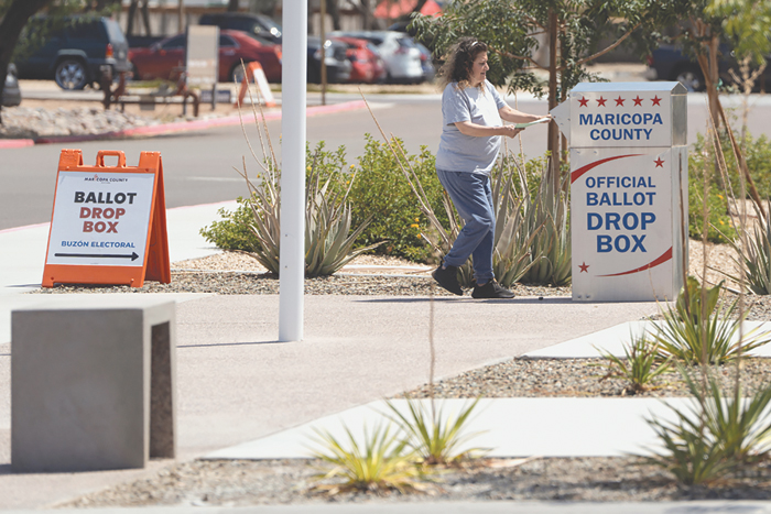 Белый дом добивается отмены голосования по почте