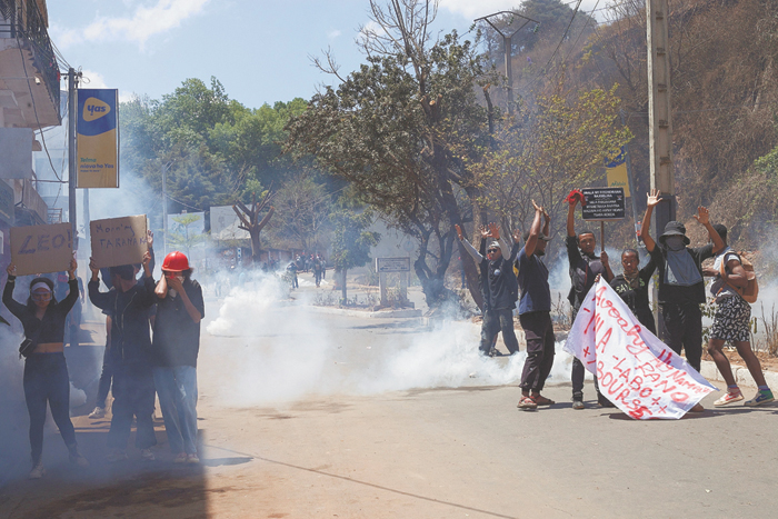 Поколение Z добилось роспуска правительства на Мадагаскаре