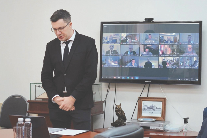 Граждане отказываются от напрасных трат на любых адвокатов