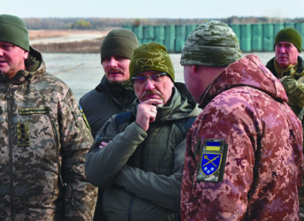Украинцев готовят к обороне государства