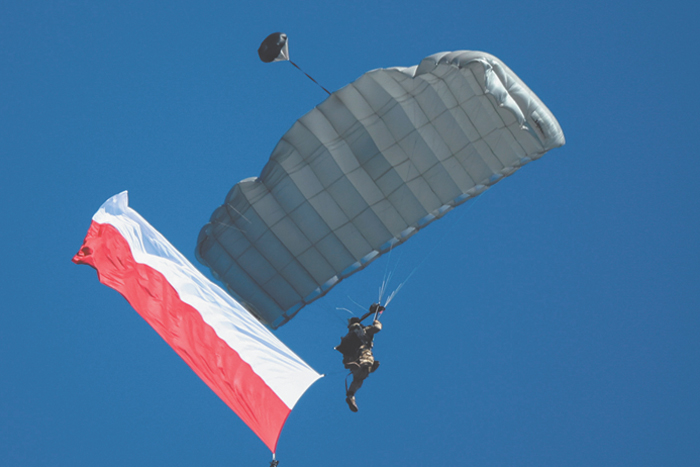 Польша мобилизует силы для борьбы с Россией в небе и на земле
