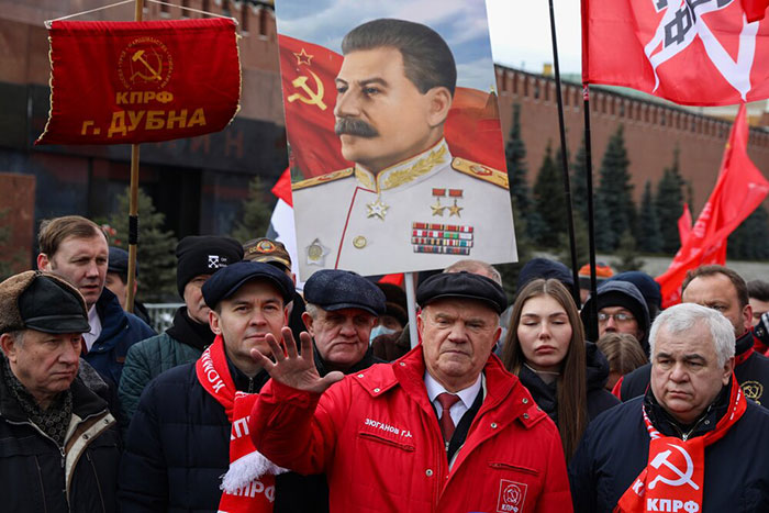 О стихийной декоммунизации городских объектов