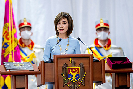 молдавия, президент, санду, арест, генпрокурор, стояногло, протест