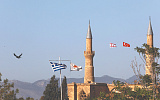 Кипр.  Исполнилось 50 лет с момента фактического раздела острова на две части – турецкую и греческую