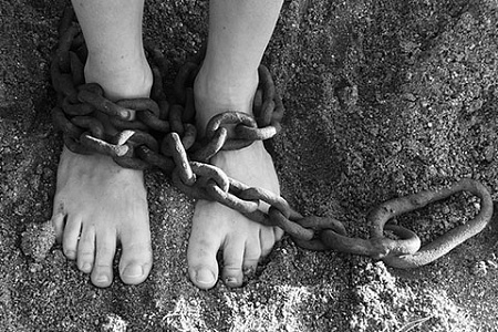 торговля людьми, рабство, принуждение