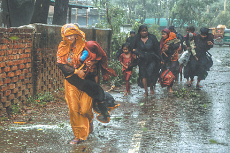 мьянма, бангладеш, циклон, беженцы