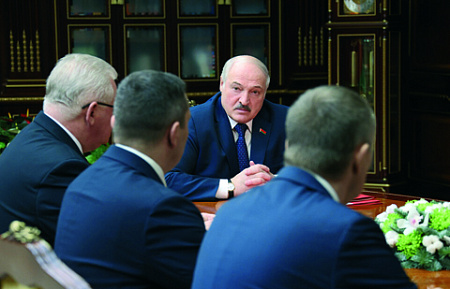 белоруссия, власть, политика, кризис, лукашенко, кадры, цик, конституция