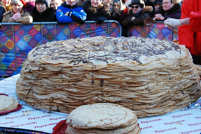 Рекорд в ярославле блинный пирог